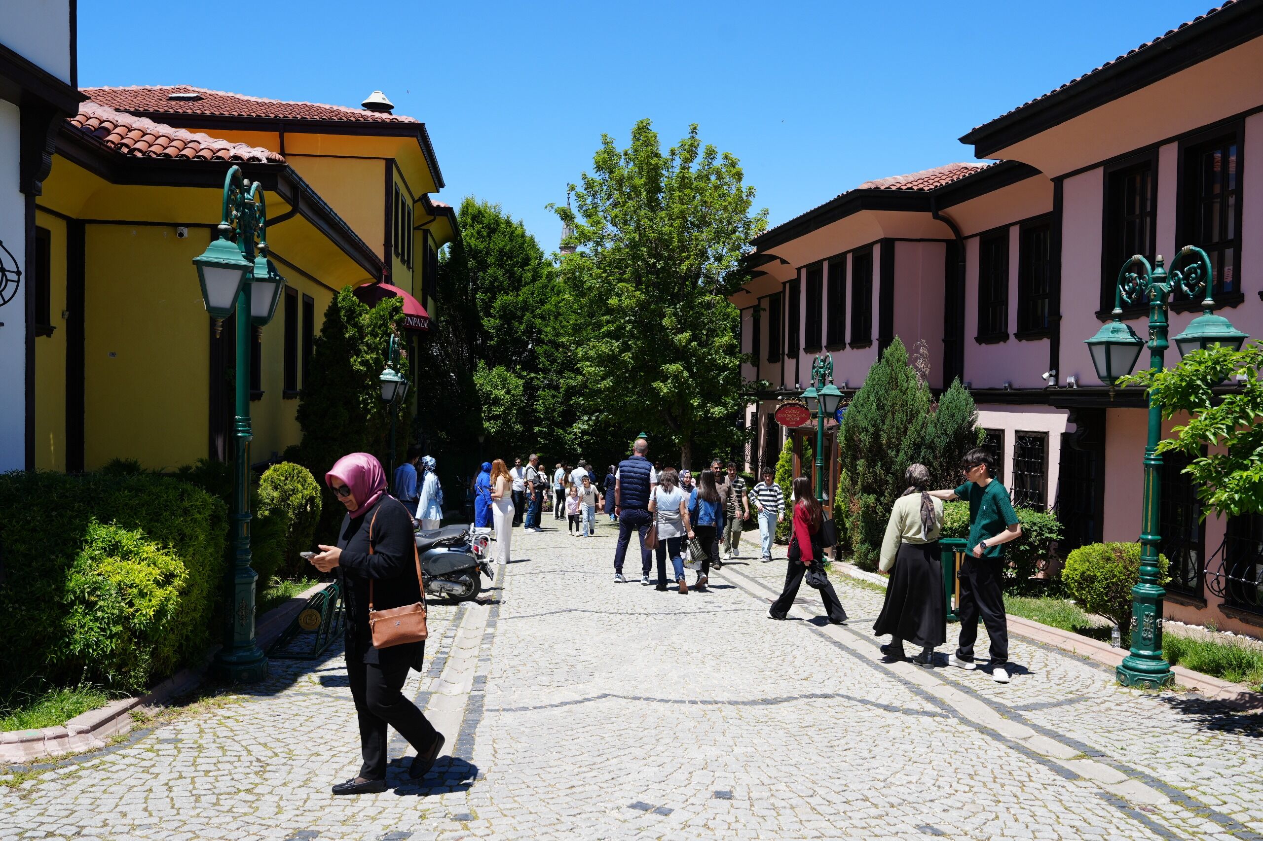 Eskişehir bayram tatilinde turist yoğunluğu yaşadı