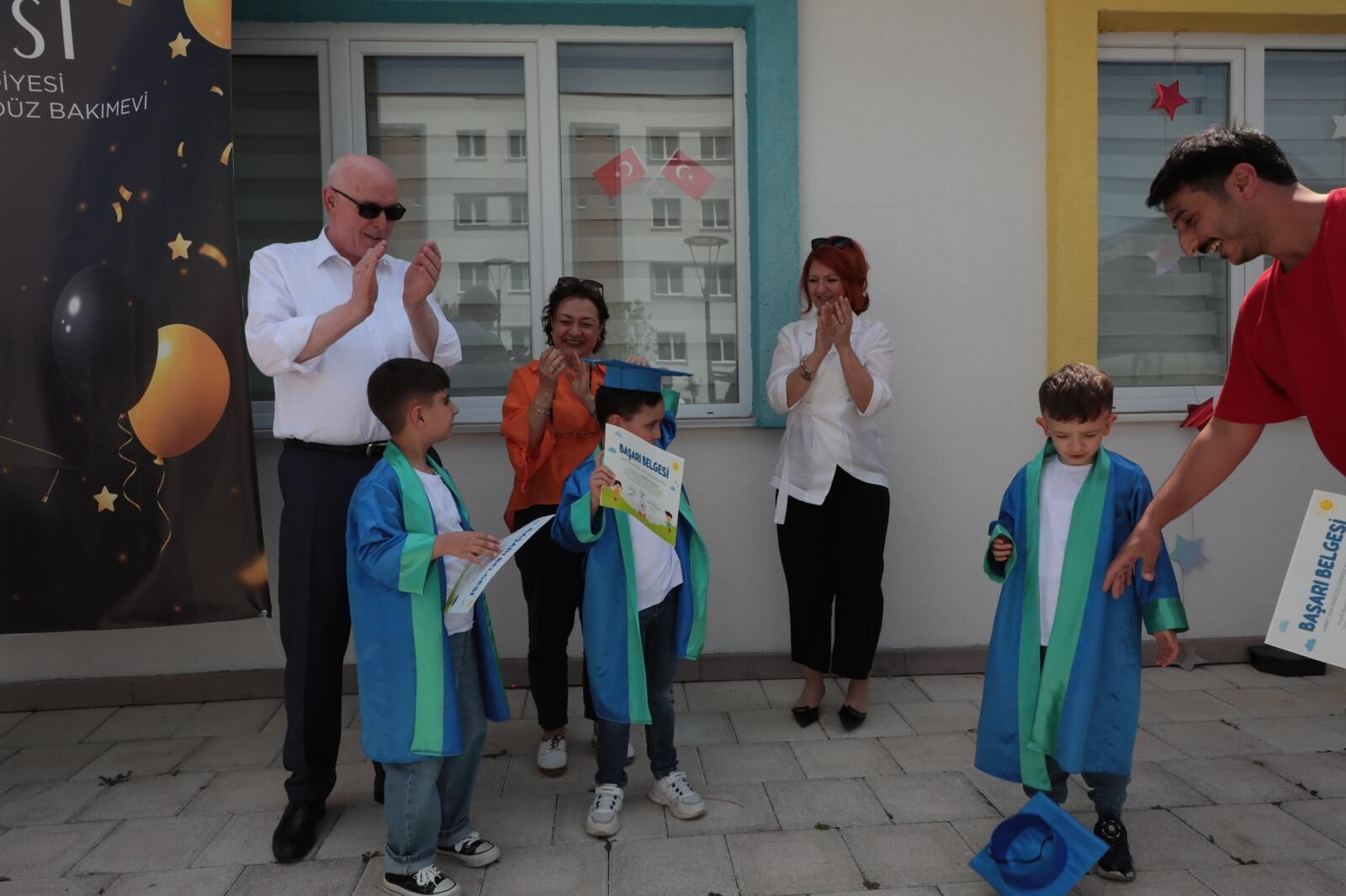 Odunpazarı Ahmet Ara Engelsiz Gündüz Bakımevi ve Kreşi mezunlarını verdi
