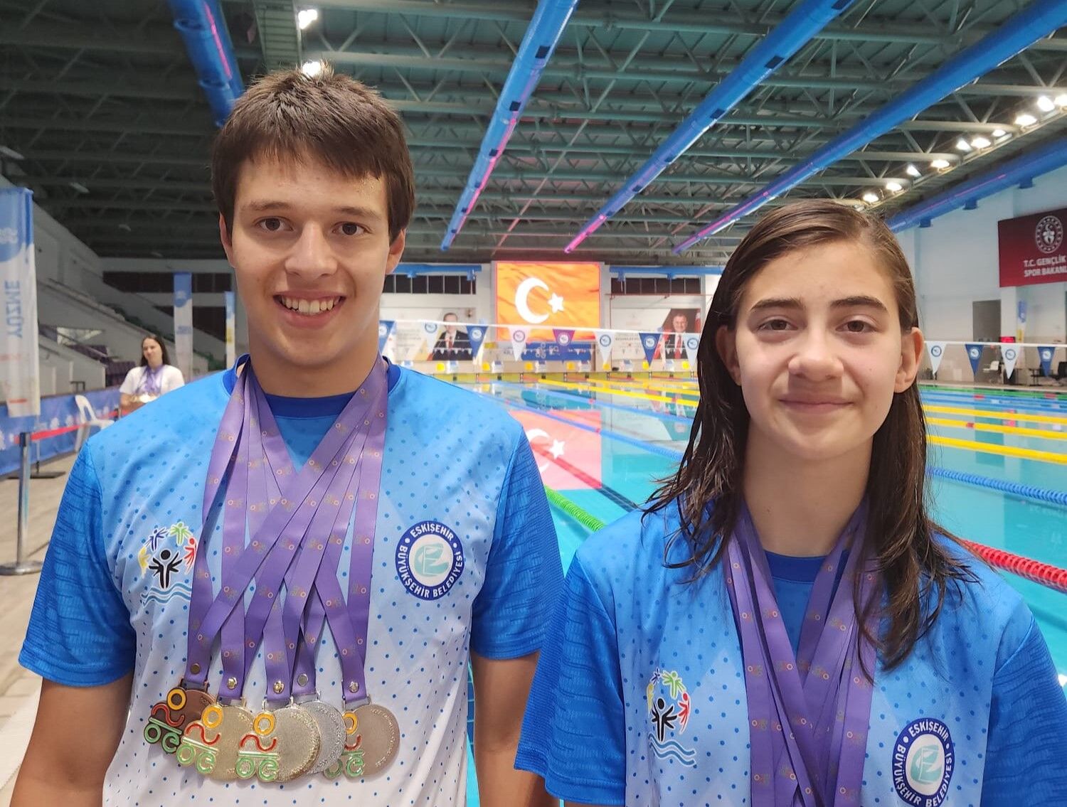 Büyükşehir'in özel sporcularından gururlandıran başarı