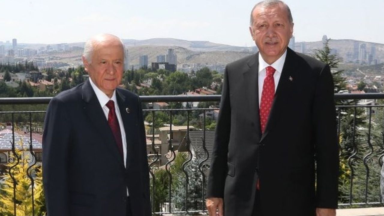 Bahçeli'nin doğum gününü tebrik etti