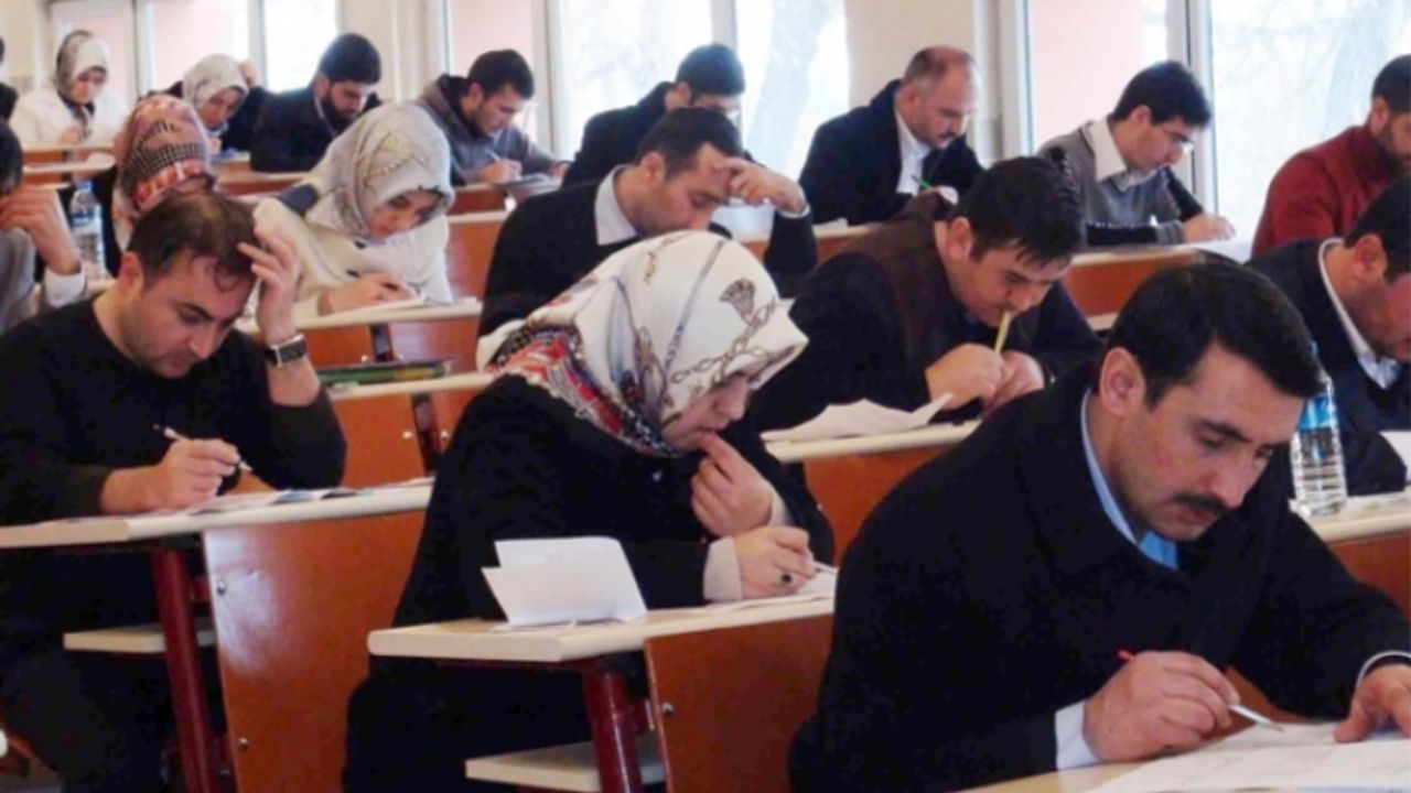 Bu hafta sonu AÖF sınavları var