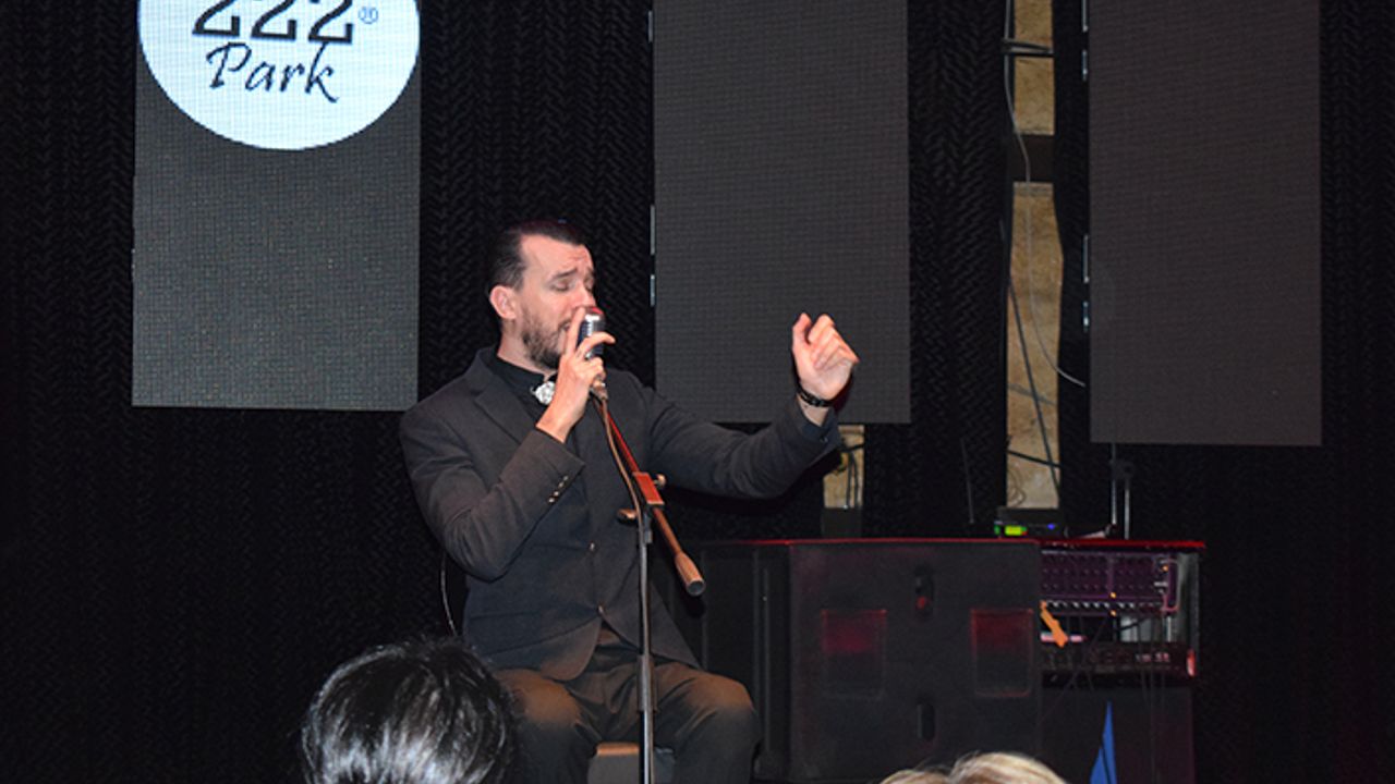 Cem Adrian 222 Park'ta konser verecek