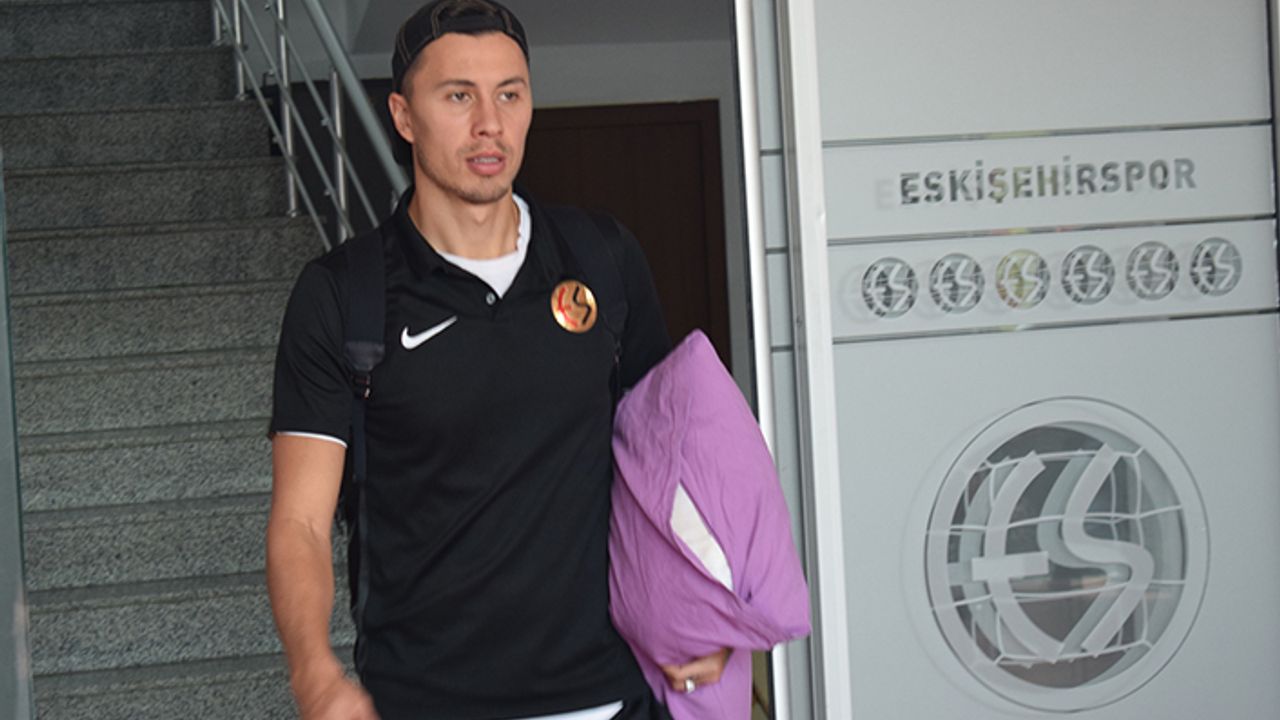 Emre Güral da Eskişehirspor'a veda etti