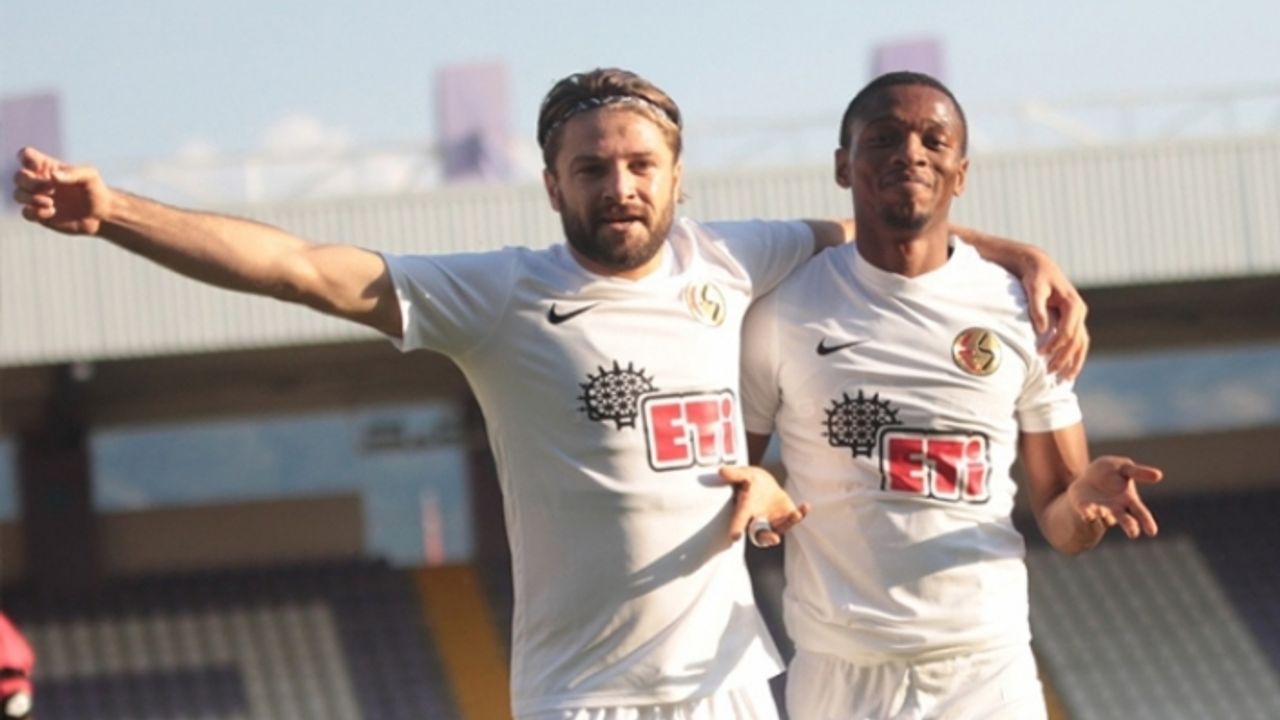 Jesse Sekidika 543 bin TL alacağını sildi