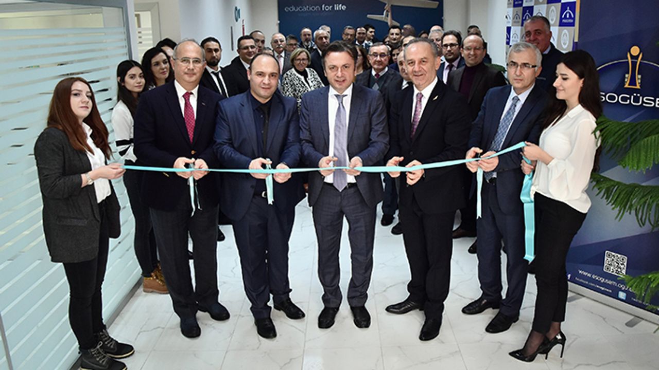 Yeni binanın açılış töreni yapıldı