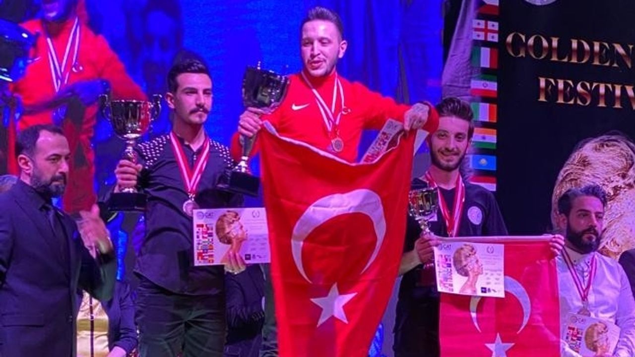 Eskişehirli kuaför Türkiye birincisi oldu