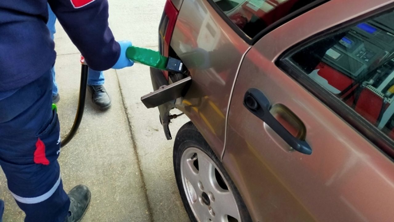 Benzin ve motorine zam yolda