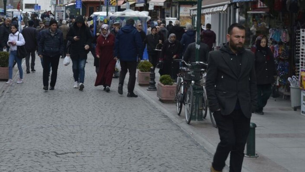 Eskişehir'e sokağa çıkma yasağı geldi