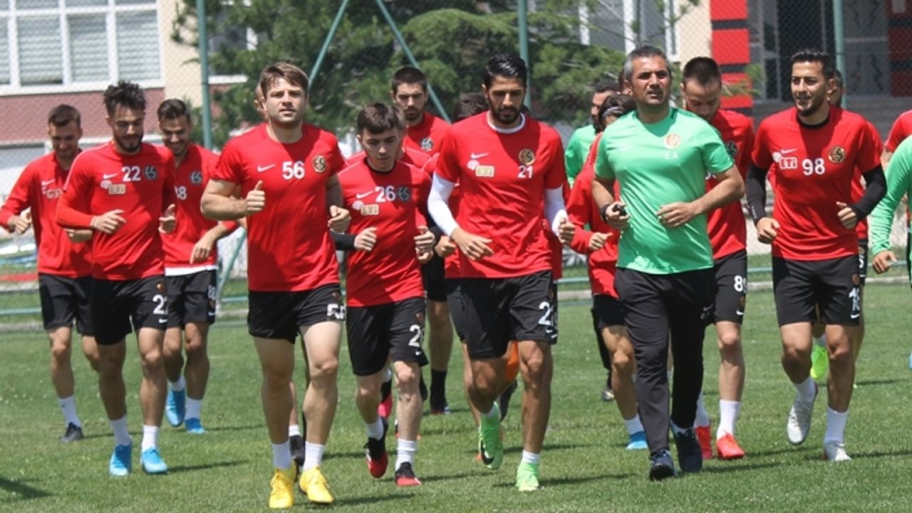 Eskişehirspor 6 eksikle Erzurum'a gidecek