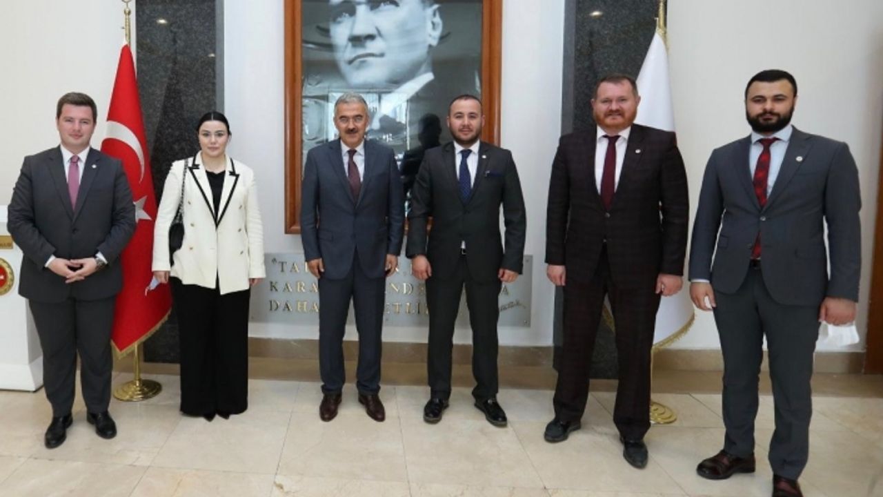 HUDER'den Vali Ayyıldız'a ziyaret