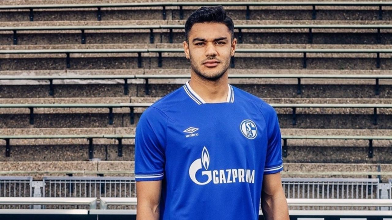 Ozan Kabak'a 5 maç ceza