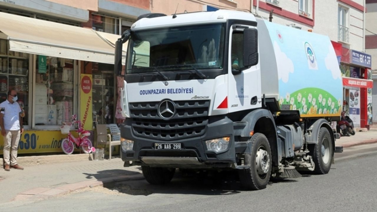 Eskişehir'i dip bucak temizliyorlar