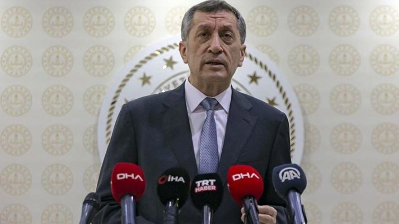 Müfredatta bir azalma söz konusu değil