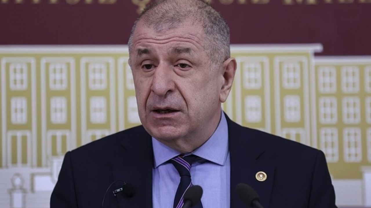 Ümit Özdağ İYİ Parti'den istifa etti