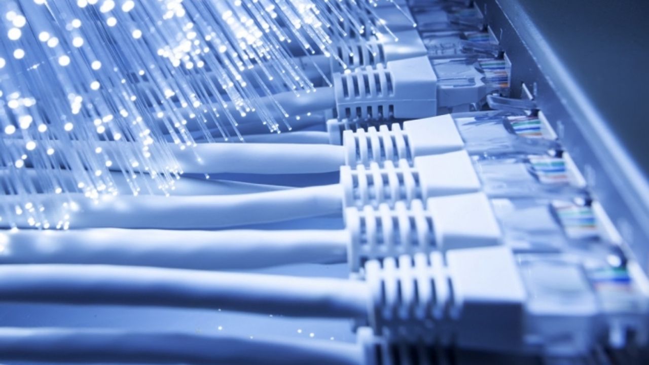 Gençlere daha yüksek internet paketi gerekli