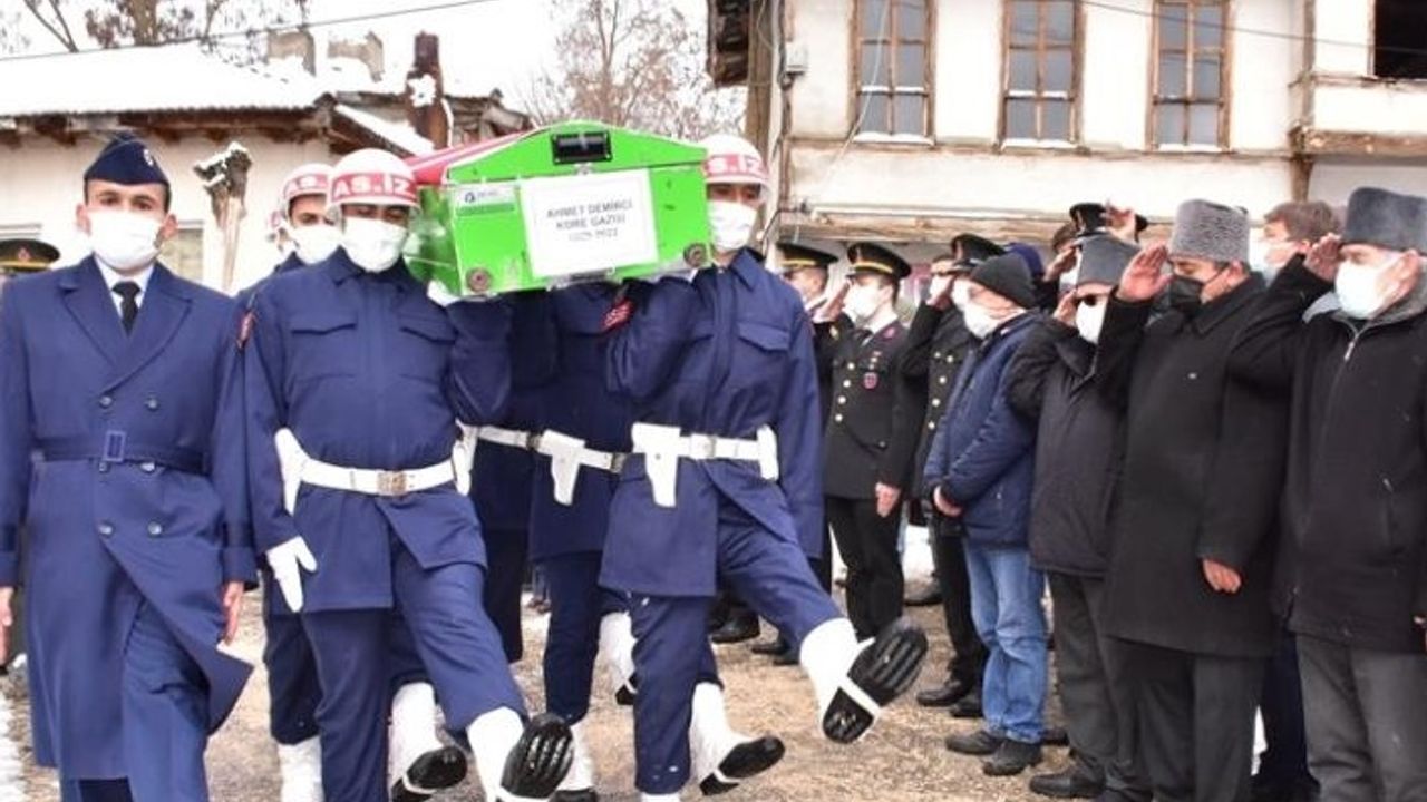 Kore Gazisi Ahmet Demirci ebediyete uğurlandı