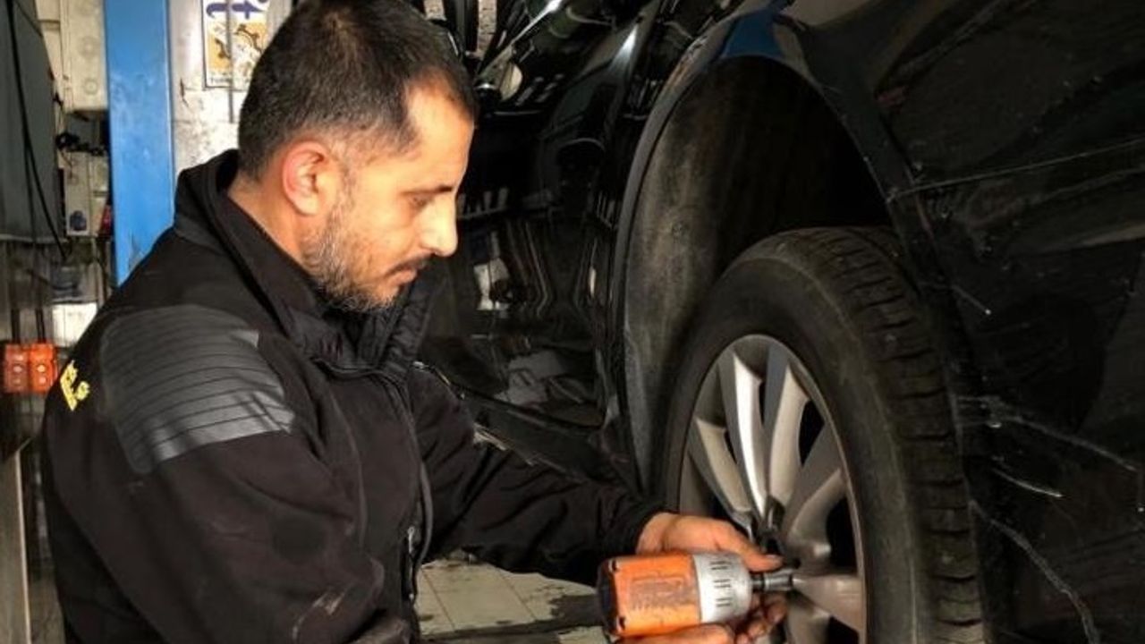 Kışlık lastikleri erkenden çıkartmayın