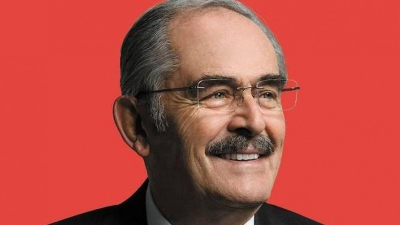 Yılmaz Büyükerşen; "Hayallerinizin gerçekleştiği bir yıl dilerim"