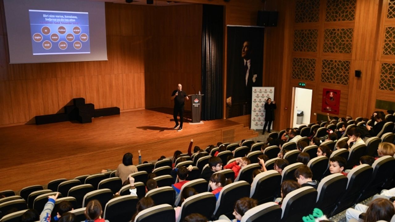 Çocuklar 'Can Dostum' projesiyle hayvan sevgisini anlıyor