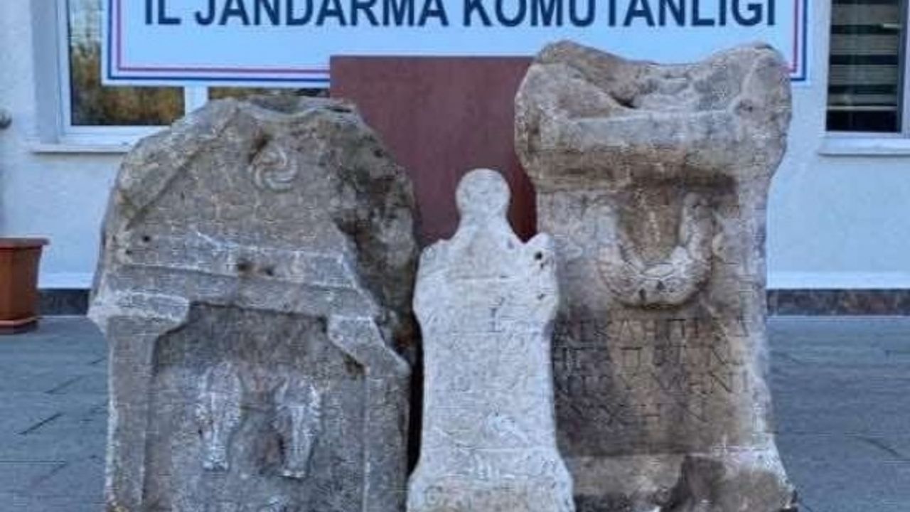 Eskişehir'de tarihi eser kaçakçıları yakalandı
