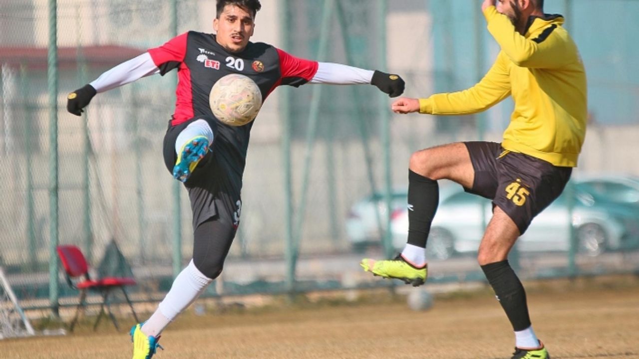 Eskişehirspor-Çiftelerspor hazırlık karşılaşması