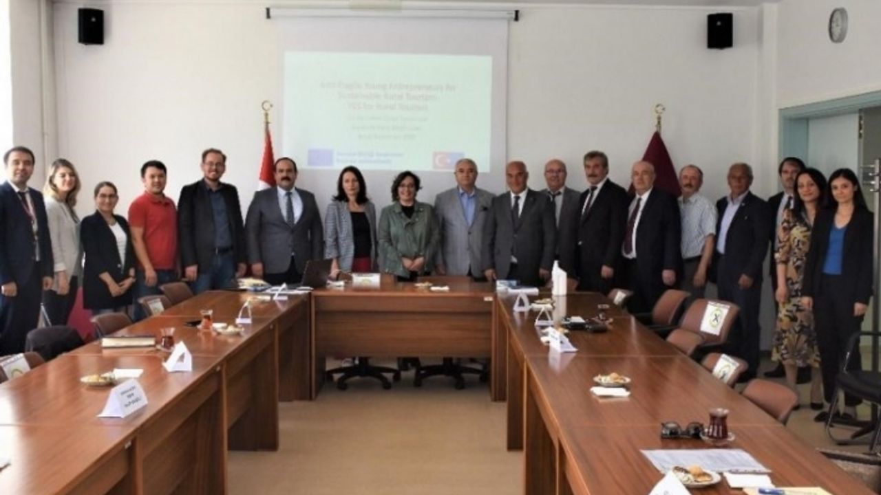 Genç girişimcilik projesinin ilk etabı tamamlandı