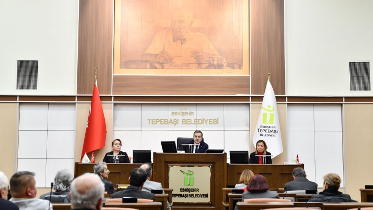 Tepebaşı meclisi oturum ücretlerini depremzedelere bağışladı