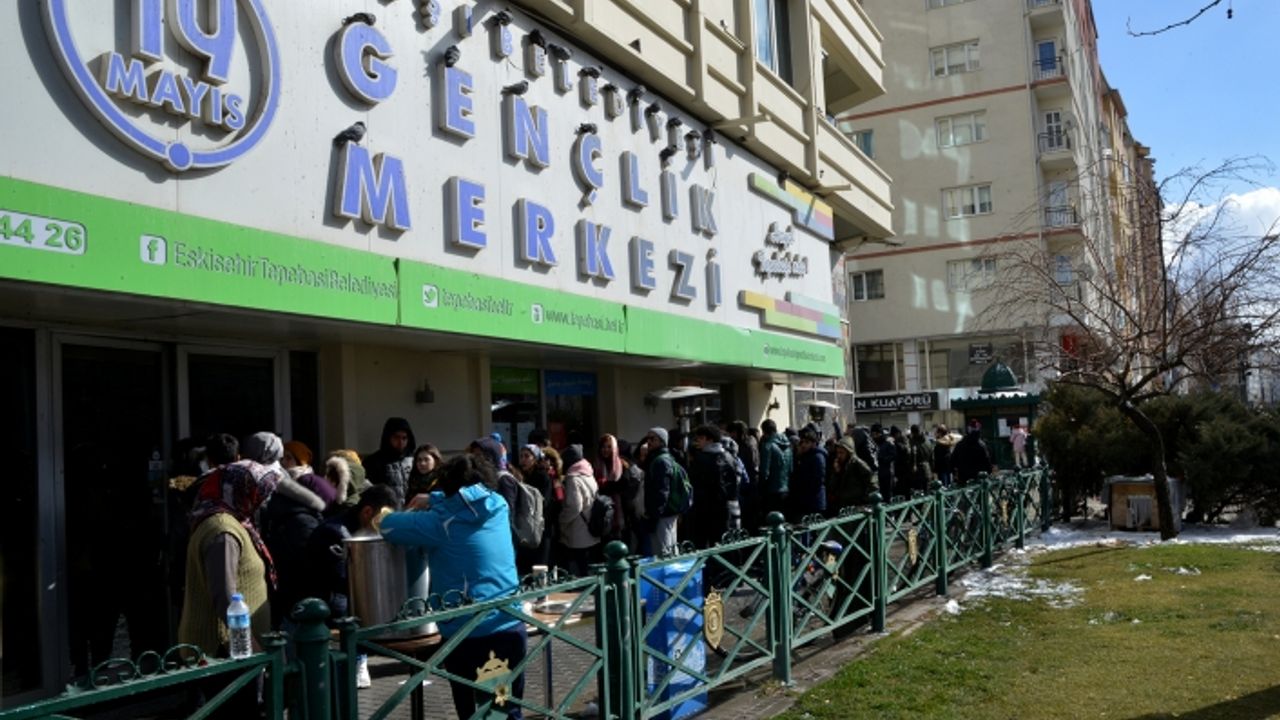 29 branştaki ücretsiz eğitimler için bin öğrenci online başvurdu