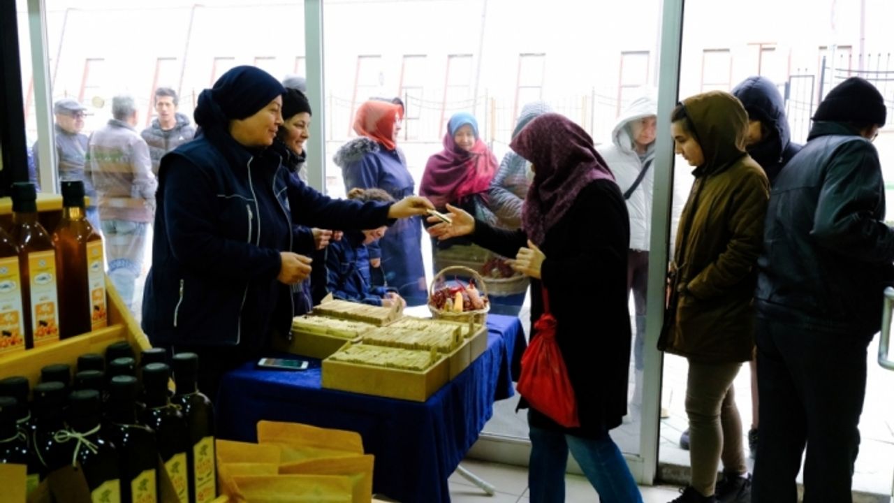 Doğal üretmek isteyenlerden yerel tohum kuyruğu
