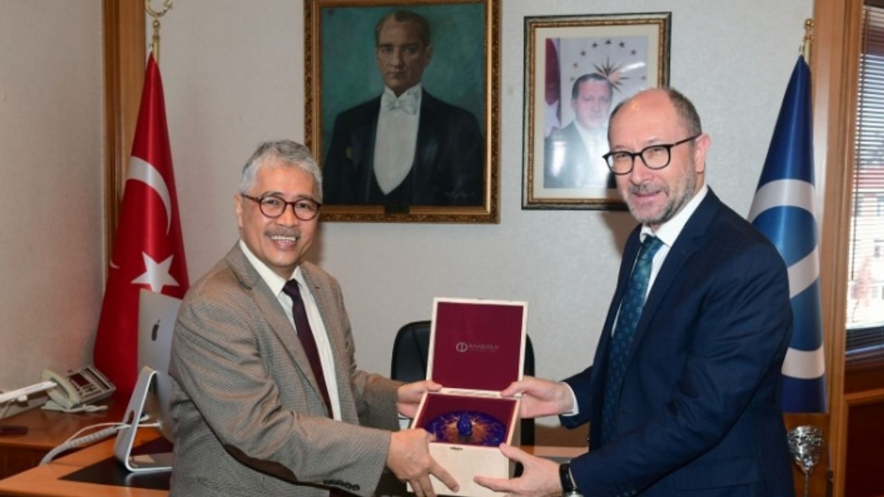 Budi Luhur Üniversitesinden Anadolu Üniversitesine ziyaret
