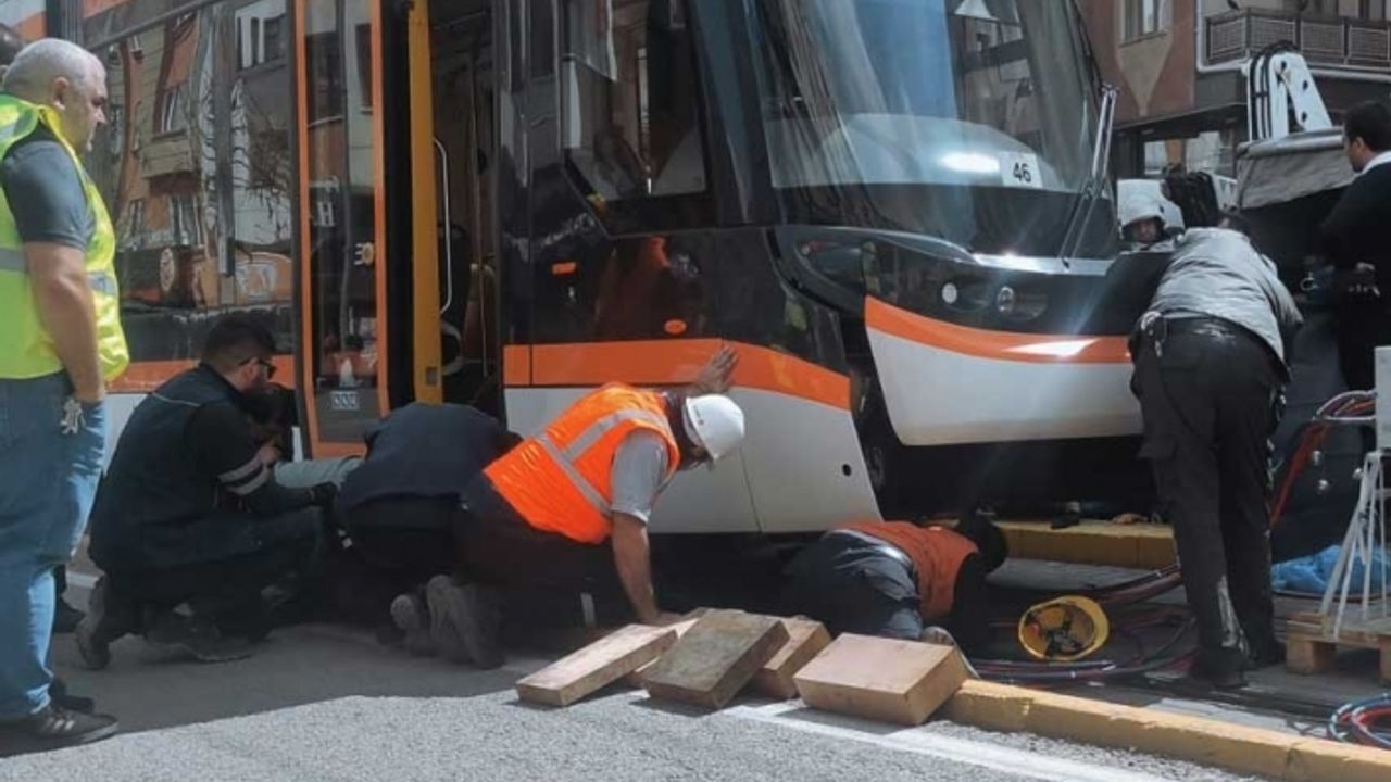 Eskişehir'de feci tramvay kazası! Yaşlı kadın tramvay altında kaldı