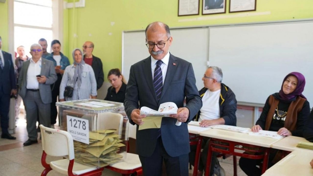 CHP'li aday İbrahim Arslan oyunu kullandı