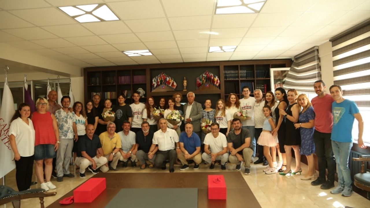 Atayurt Okulları öğrencileri YKS'de başarılarını kanıtladı
