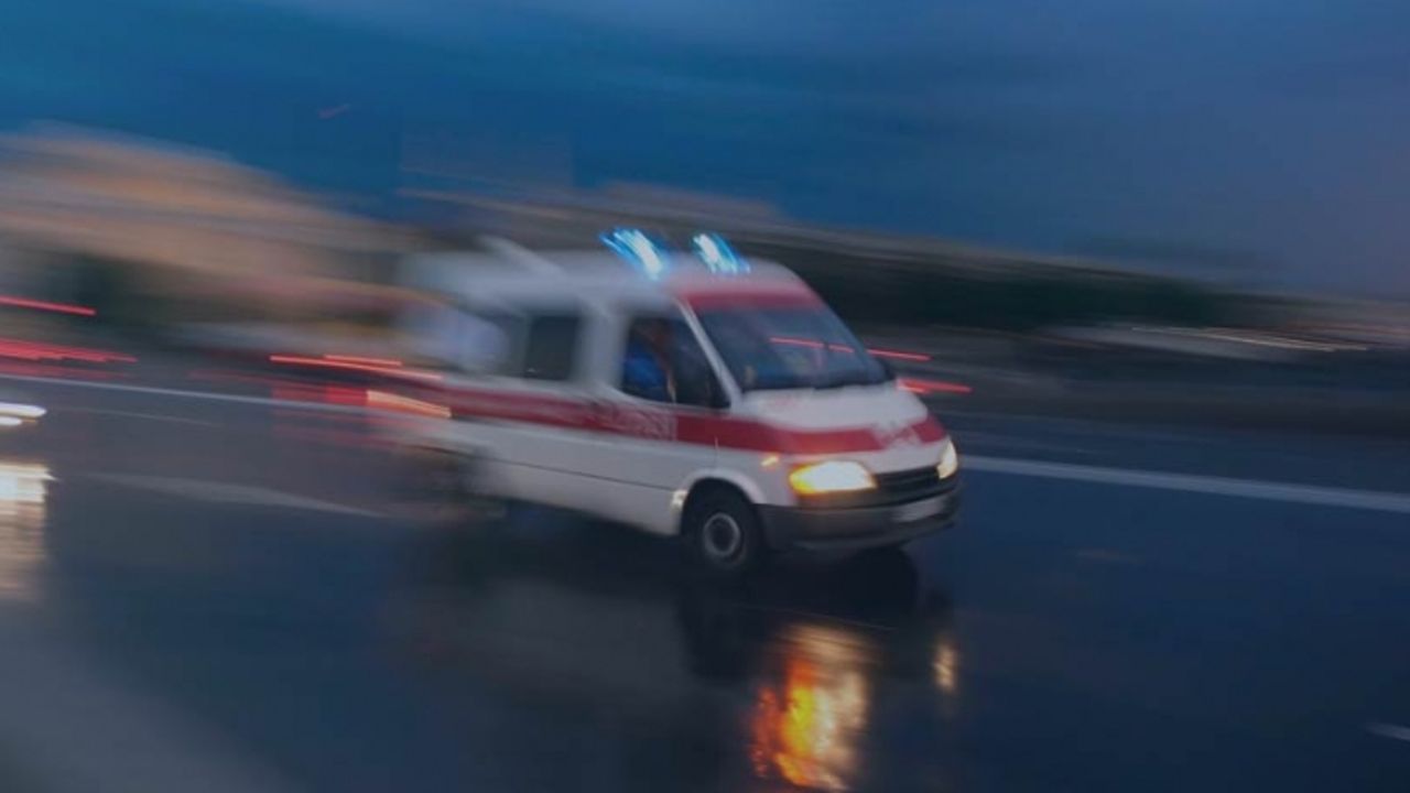 Yolcu otobüsü şarampole yuvarlandı: 41 yaralı
