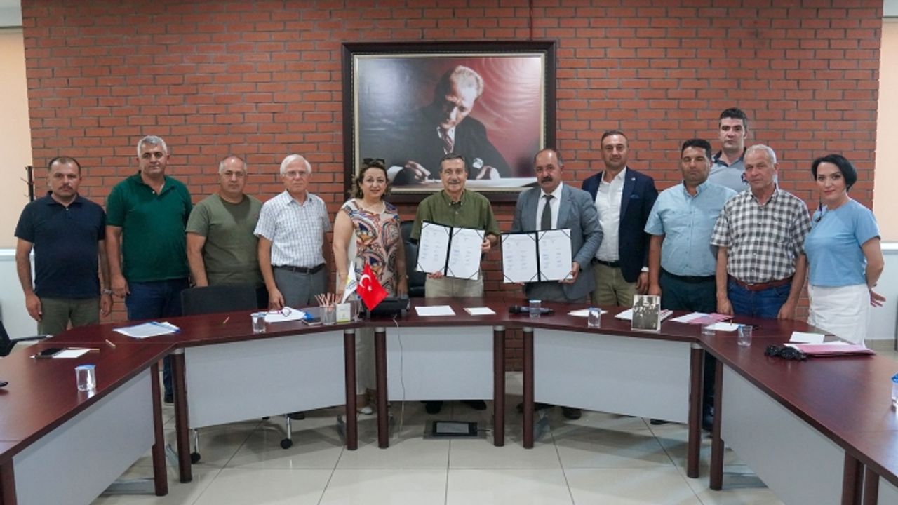 Tepebaşı'nda toplu iş sözleşmesi sevinci