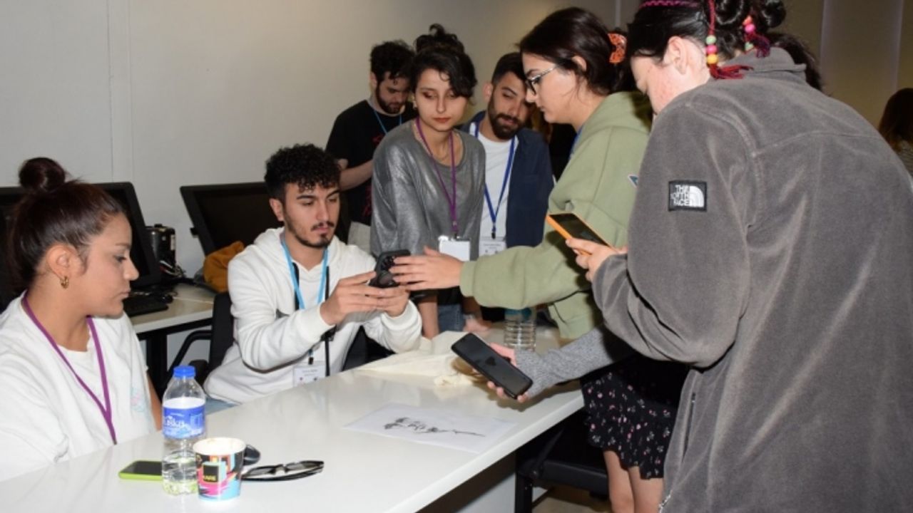 Geleneksel sanat dijital teknoloji ile bir araya geliyor