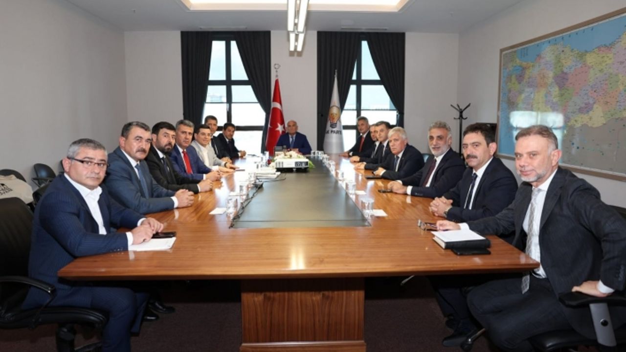 Murat Özcan kritik toplantılara katılıyor