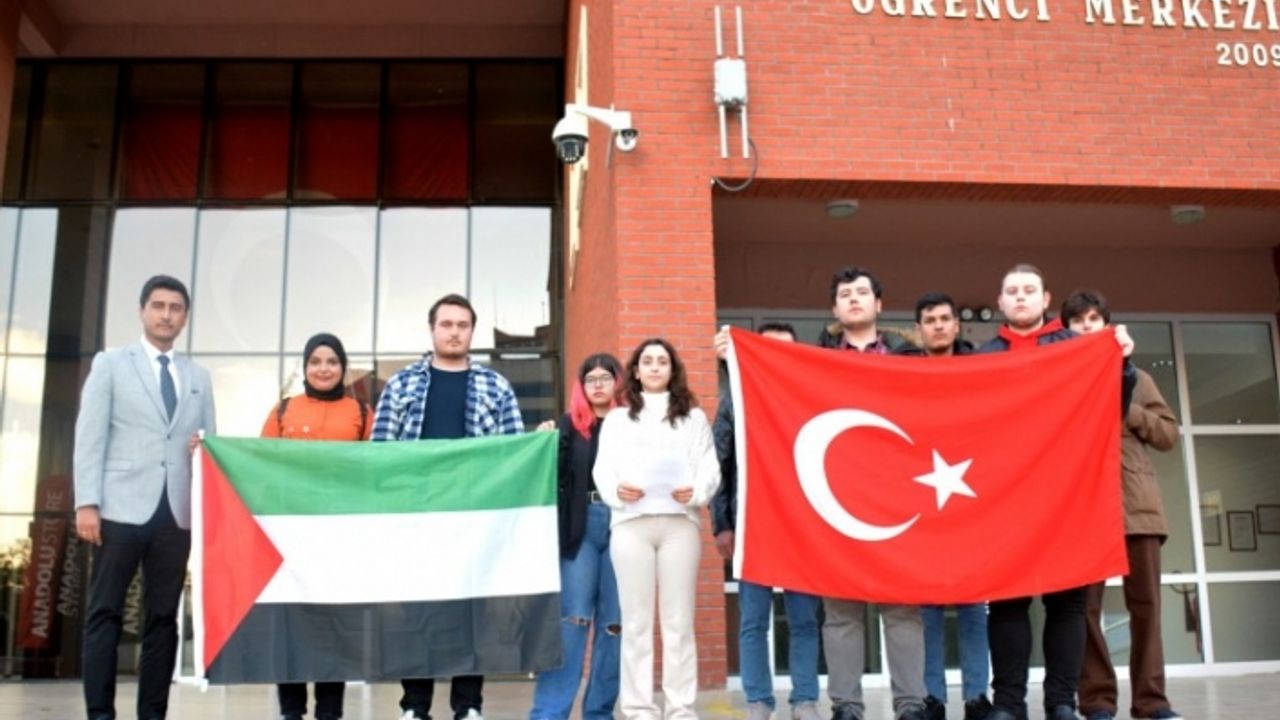 Anadolu Üniversitesi öğrenci kulüplerinden Filistin’e destek açıklaması