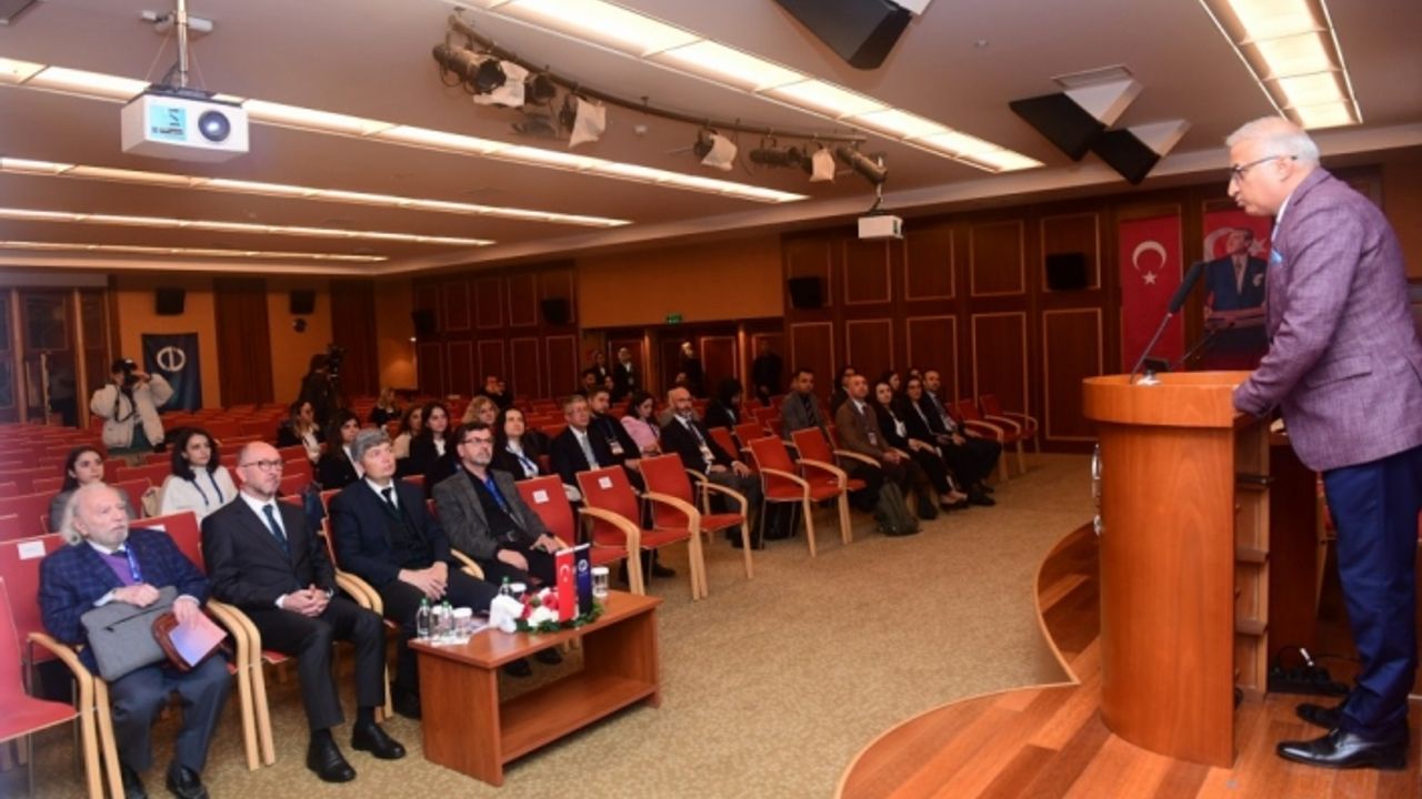Cumhuriyetin Yüzüncü Yılında Milletlerarası Özel Hukuk Kongresi başladı