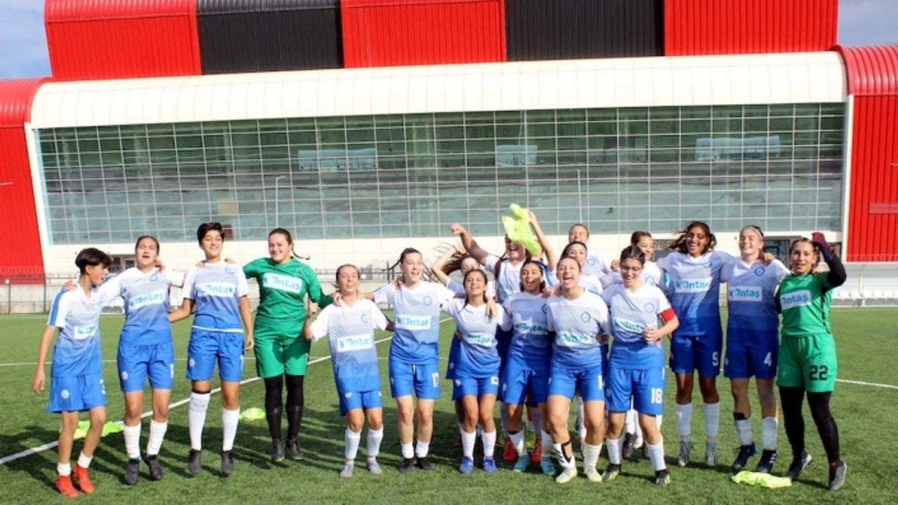 Kadın Futbol Takımının 3. turda rakibi Vangücü oldu