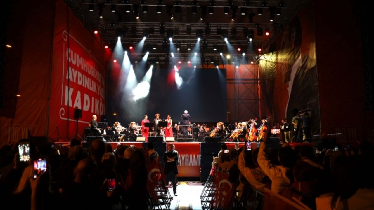 Senfoni Orkestrası İstanbul'da unutulmaz bir bayram yaşattı