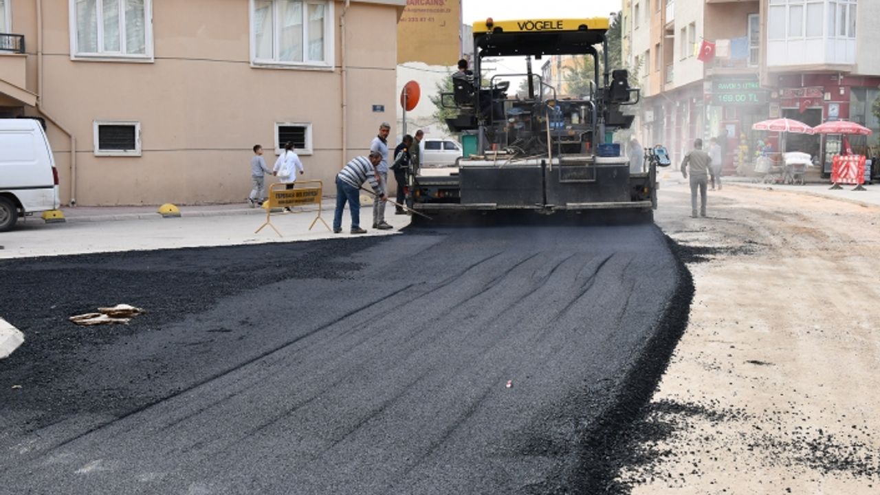 Tepebaşı'nda üstyapı çalışmaları sürüyor