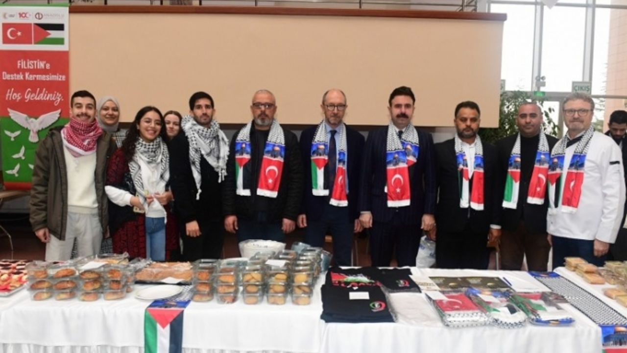 Anadolu Üniversitesinden Filistinli öğrencilere destek