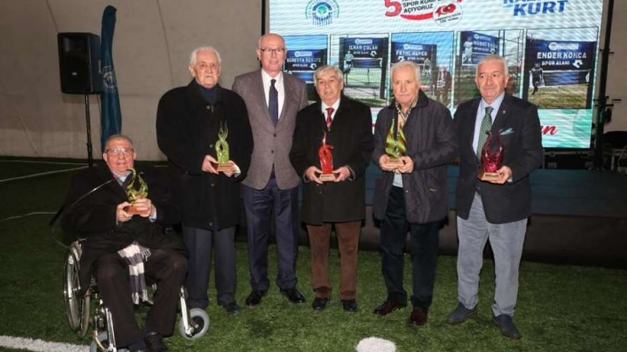 Eskişehirsporlu futbolcuların isimleri spor komplekslerine verildi
