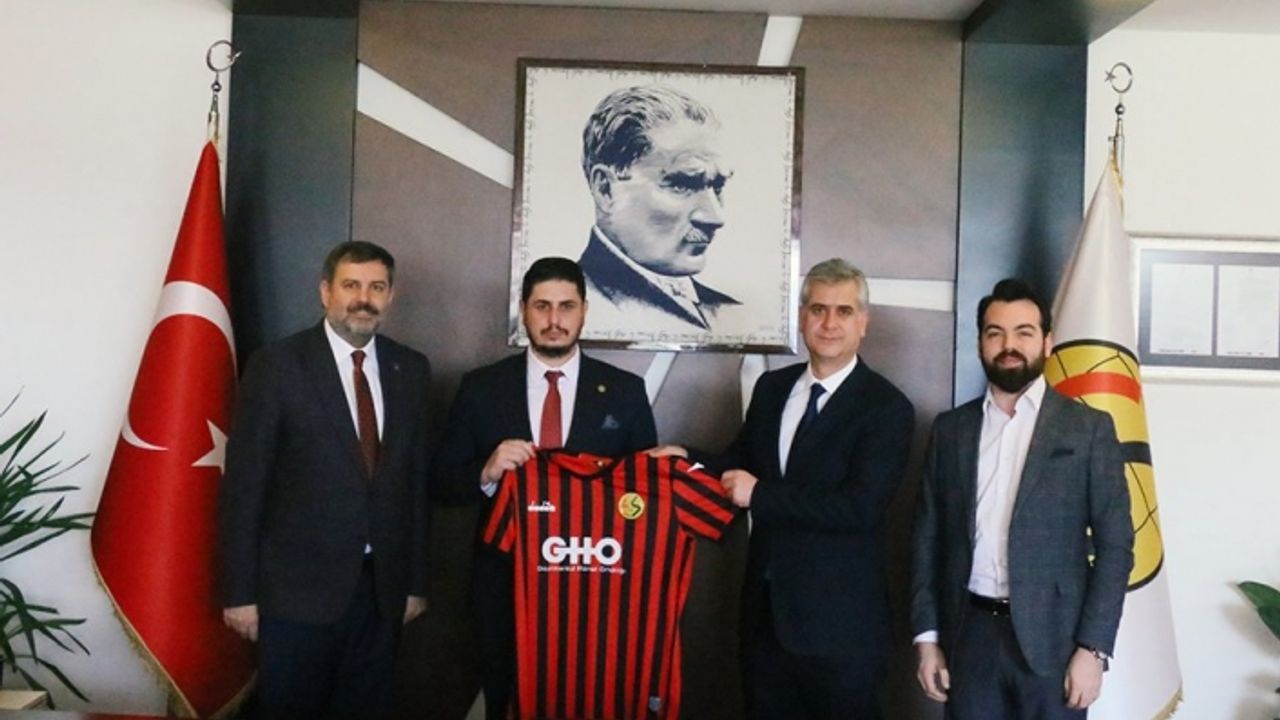 Hasan Basri Yalçın'dan Eskişehirspor'a ziyaret