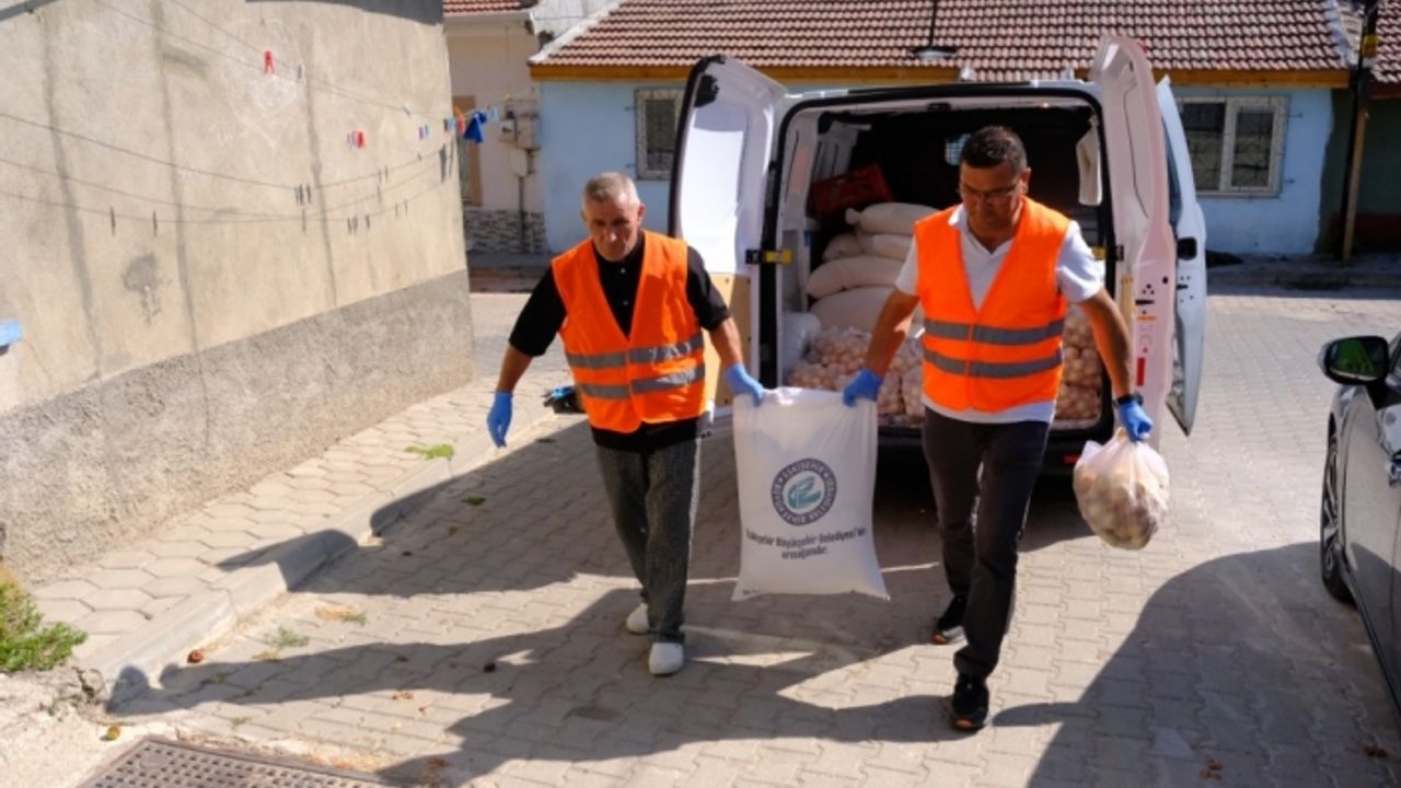 Sosyal Hizmetler desteği 2023'te binlerce insana ulaştı