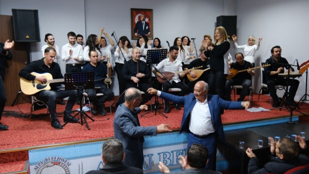 Alpu'da Gençlik Korosu rüzgarı