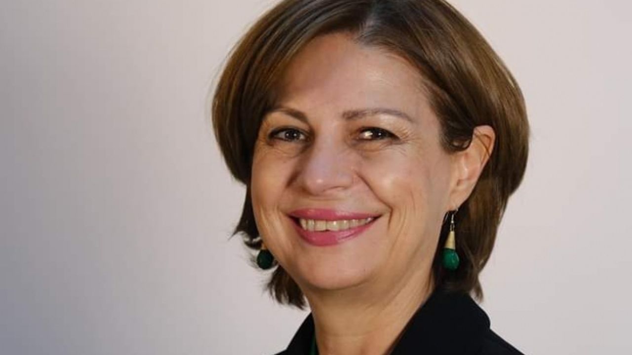 Ayşe Ünlüce Kazım Kurt ve Ahmet Ataç'a başarılar diledi