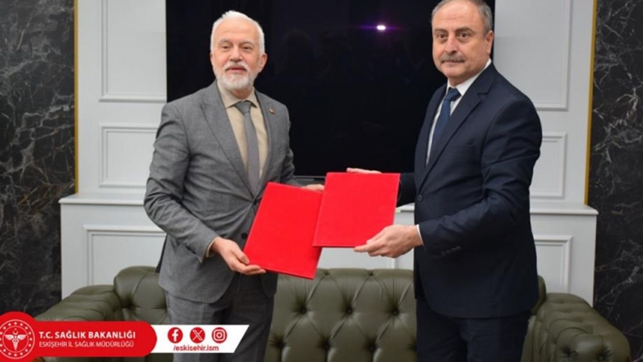 Yenidoğan bebekler için 22 bin fidan toprakla buluştu