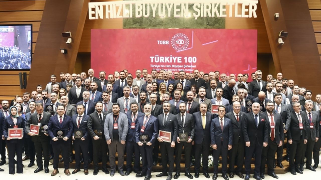 Başkan Güler TOBB 100 sıralamasında yer alan markalara ödül verdi